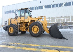 Продажа китайского фронтального погрузчика Foton Lovol FL956F-II в Казахстане за 000 $. Фотография 116 Купить фронтальный погрузчик Foton Lovol (Китай) в Алматы, модель FL956F-II, цена DDP: 000 $. Фото 116