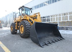 Продажа китайского фронтального погрузчика Foton Lovol FL956F-II в Казахстане за 000 $. Фотография 117 Купить фронтальный погрузчик Foton Lovol (Китай) в Алматы, модель FL956F-II, цена DDP: 000 $. Фото 117