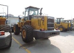 Купить фронтальный погрузчик Foton Lovol (Китай) в Алматы, модель FL958G-II, цена DDP: 000 $. Фото 2