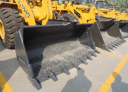 Купить фронтальный погрузчик Foton Lovol (Китай) в Алматы, модель FL958G-II, цена DDP: 000 $. Фото 25