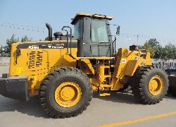 Купить фронтальный погрузчик Foton Lovol (Китай) в Алматы, модель FL958G-II, цена DDP: 000 $. Фото 28