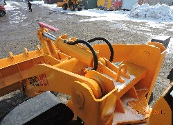 Продажа китайского фронтального погрузчика RONGWEI, ZL36 в Казахстане за 000 $. Фотография 14 Купить фронтальный погрузчик RONGWEI (Китай) в Алматы, модель ZL36, цена DDP: 000 $. Фото 14