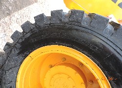 Продажа китайского фронтального погрузчика RONGWEI, ZL942 в Казахстане за 000 $. Фотография 2 Купить фронтальный погрузчик RONGWEI (Китай) в Алматы, модель ZL942, цена DDP: 000 $. Фото 2