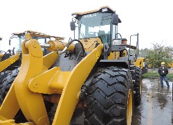 Продажа китайского фронтального погрузчика SDLG, LG952H в Казахстане за 000 $. Фотография 21 Купить фронтальный погрузчик в Алматы, Астане, Караганде - SDLG, модель LG952H, Китай, цена DDP: 000 $. Фото 21