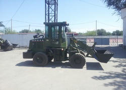 Продажа китайского фронтального погрузчика SDYD, ZL18 в Казахстане за 000 $. Фотография 30 Купить фронтальный погрузчик SDYD (Китай) в Алматы, модель ZL18, цена DDP: 000 $. Фото 30