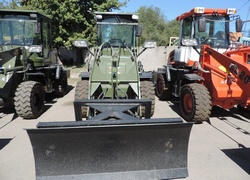 Продажа китайского фронтального погрузчика SDYD, ZL20 в Казахстане за 000 $. Фотография 39 Купить фронтальный погрузчик SDYD (Китай) в Алматы, модель ZL20, цена DDP: 000 $. Фото 39