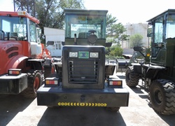 Продажа китайского фронтального погрузчика SDYD, ZL20 в Казахстане за 000 $. Фотография 44 Купить фронтальный погрузчик SDYD (Китай) в Алматы, модель ZL20, цена DDP: 000 $. Фото 44