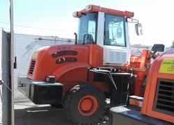 Продажа китайского фронтального погрузчика SDYD, ZL20 в Казахстане за 000 $. Фотография 46 Купить фронтальный погрузчик SDYD (Китай) в Алматы, модель ZL20, цена DDP: 000 $. Фото 46