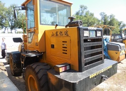 Продажа китайского фронтального погрузчика SDYD, ZL20 в Казахстане за 000 $. Фотография 67 Купить фронтальный погрузчик SDYD (Китай) в Алматы, модель ZL20, цена DDP: 000 $. Фото 67