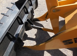 Продажа китайского фронтального погрузчика SDYD, ZL20 в Казахстане за 000 $. Фотография 74 Купить фронтальный погрузчик SDYD (Китай) в Алматы, модель ZL20, цена DDP: 000 $. Фото 74