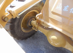 Продажа китайского фронтального погрузчика SDYD, ZL20 в Казахстане за 000 $. Фотография 77 Купить фронтальный погрузчик SDYD (Китай) в Алматы, модель ZL20, цена DDP: 000 $. Фото 77