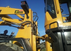 Продажа китайского фронтального погрузчика SDYD, ZL20 в Казахстане за 000 $. Фотография 108 Купить фронтальный погрузчик SDYD (Китай) в Алматы, модель ZL20, цена DDP: 000 $. Фото 108