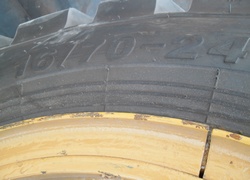 Продажа китайского фронтального погрузчика SDYD, ZL30 в Казахстане за 000 $. Фотография 45 Купить фронтальный погрузчик SDYD (Китай) в Алматы, модель ZL30, цена DDP: 000 $. Фото 45