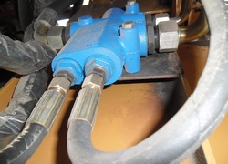 Продажа китайского фронтального погрузчика SDYD, ZL30 в Казахстане за 000 $. Фотография 85 Купить фронтальный погрузчик SDYD (Китай) в Алматы, модель ZL30, цена DDP: 000 $. Фото 85