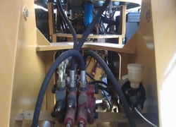 Продажа китайского фронтального погрузчика SDYD, ZL30 в Казахстане за 000 $. Фотография 91 Купить фронтальный погрузчик SDYD (Китай) в Алматы, модель ZL30, цена DDP: 000 $. Фото 91