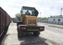 Продажа китайского фронтального погрузчика SDYD, ZL30 в Казахстане за 000 $. Фотография 104 Купить фронтальный погрузчик SDYD (Китай) в Алматы, модель ZL30, цена DDP: 000 $. Фото 104