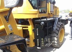 Продажа китайского фронтального погрузчика SDYD, ZL30 в Казахстане за 000 $. Фотография 105 Купить фронтальный погрузчик SDYD (Китай) в Алматы, модель ZL30, цена DDP: 000 $. Фото 105