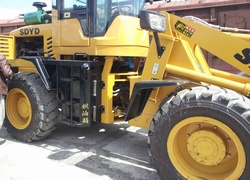 Продажа китайского фронтального погрузчика SDYD, ZL30 в Казахстане за 000 $. Фотография 110 Купить фронтальный погрузчик SDYD (Китай) в Алматы, модель ZL30, цена DDP: 000 $. Фото 110