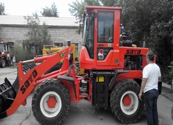 Продажа китайского фронтального погрузчика SDYD, ZL920 в Казахстане за 000 $. Фотография 45 Купить фронтальный погрузчик SDYD (Китай) в Алматы, модель ZL920, цена DDP: 000 $. Фото 45