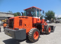 Продажа китайского фронтального погрузчика SDYD, ZL938 в Казахстане за 000 $. Фотография 3 Купить фронтальный погрузчик SDYD (Китай) в Алматы, модель ZL938, цена DDP: 000 $. Фото 3