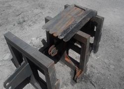 Купить палетные вилы для фронтального погрузчика SDYD, ZL16 за 2000 $ в Алматы Палетные вилы для фронтального погрузчика SDYD, ZL16. Цена: 2000 $. Продажа в Казахстане