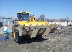 Продажа китайского фронтального погрузчика XCMG, LW500F в Казахстане за 000 $. Фотография 13 Купить фронтальный погрузчик XCMG (Китай) в Алматы, модель LW500F, цена DDP: 000 $. Фото 13