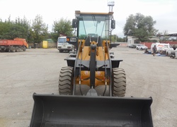 Продажа китайского фронтального погрузчика XD, XD920F в Казахстане за 000 $. Фотография 5 Купить фронтальный погрузчик в Алматы, Астане, Караганде - XD, модель XD920F, Китай, цена DDP: 000 $. Фото 5