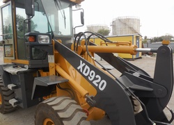 Продажа китайского фронтального погрузчика XD, XD920F в Казахстане за 000 $. Фотография 11 Купить фронтальный погрузчик в Алматы, Астане, Караганде - XD, модель XD920F, Китай, цена DDP: 000 $. Фото 11