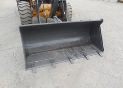 Продажа китайского фронтального погрузчика XD, XD920F в Казахстане за 000 $. Фотография 35 Купить фронтальный погрузчик в Алматы, Астане, Караганде - XD, модель XD920F, Китай, цена DDP: 000 $. Фото 35