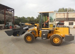 Продажа китайского фронтального погрузчика XD, XD920F в Казахстане за 000 $. Фотография 44 Купить фронтальный погрузчик в Алматы, Астане, Караганде - XD, модель XD920F, Китай, цена DDP: 000 $. Фото 44