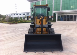 Продажа китайского фронтального погрузчика XD, XD920F в Казахстане за 000 $. Фотография 49 Купить фронтальный погрузчик в Алматы, Астане, Караганде - XD, модель XD920F, Китай, цена DDP: 000 $. Фото 49