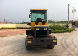 Продажа китайского фронтального погрузчика XD, XD920F в Казахстане за 000 $. Фотография 52 Купить фронтальный погрузчик в Алматы, Астане, Караганде - XD, модель XD920F, Китай, цена DDP: 000 $. Фото 52