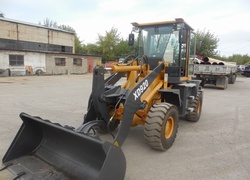 Продажа китайского фронтального погрузчика XD, XD920F в Казахстане за 000 $. Фотография 63 Купить фронтальный погрузчик в Алматы, Астане, Караганде - XD, модель XD920F, Китай, цена DDP: 000 $. Фото 63