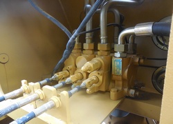 Продажа китайского фронтального погрузчика XD, XD926G в Казахстане за 000 $. Фотография 26 Купить фронтальный погрузчик в Алматы, Астане, Караганде - XD, модель XD926G, Китай, цена DDP: 000 $. Фото 26