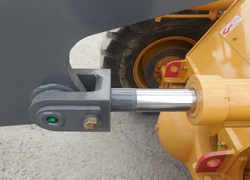 Продажа китайского фронтального погрузчика XD, XD926G в Казахстане за 000 $. Фотография 49 Купить фронтальный погрузчик в Алматы, Астане, Караганде - XD, модель XD926G, Китай, цена DDP: 000 $. Фото 49