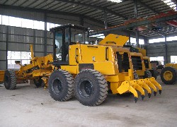 Продажа китайского грейдера FPY220C Foton Lovol  в Казахстане за 000 $. Фотография 7 Купить грейдер Foton Lovol (Китай) в Алматы, модель FPY220C, цена DDP: 000 $. Фото 7