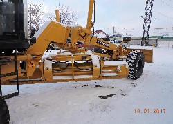 Продажа китайского грейдера PY220C LUTONG в Казахстане за 000 $. Фотография 20 Купить грейдер LUTONG (Китай) в Алматы, модель PY220C, цена DDP: 000 $. Фото 20