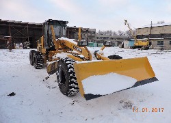 Продажа китайского грейдера PY220C LUTONG в Казахстане за 000 $. Фотография 6 Купить грейдер LUTONG (Китай) в Алматы, модель PY220C, цена DDP: 000 $. Фото 6