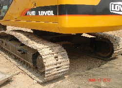 Продажа китайского экскаватора Foton Lovol FR260 в Казахстане за 000 $. Фотография 12 Купить экскаватор Foton Lovol (Китай) в Алматы, модель FR260, цена DDP: 000 $. Фото 12