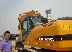 Продажа китайского экскаватора Foton Lovol FR260 в Казахстане за 000 $. Фотография 13 Купить экскаватор Foton Lovol (Китай) в Алматы, модель FR260, цена DDP: 000 $. Фото 13