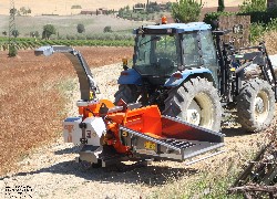 Купить измельчитель веток GANDINI, барабанного типа в Алматы, цена: 000 $, рассрочка - 6 месяцев. Фото 1