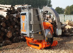 Купить измельчитель веток GANDINI, барабанного типа в Алматы, цена: 000 $, рассрочка - 6 месяцев. Фото 4