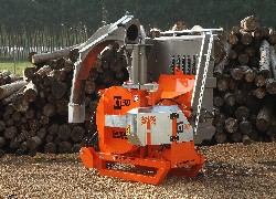 Купить измельчитель веток GANDINI, барабанного типа в Алматы, цена: 000 $, рассрочка - 6 месяцев. Фото 6