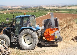 Купить измельчитель веток GANDINI, барабанного типа в Алматы, цена: 000 $, рассрочка - 6 месяцев. Фото 10