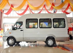 Продажа итальянского микроавтобуса IVECO NJ6593ER6 в Казахстане за 000 $. Фотография 11 Купить микроавтобус IVECO (Италия-Китай) в Алматы, модель NJ6593ER6, цена DDP: 000 $. Фото 11