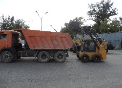 Продажа китайского мини-погрузчика Foton Lovol FSL45 в Казахстане за 000 $. Фотография 17 Купить Дизельный мини-погрузчик Foton Lovol (Китай) в Алматы, модель FSL45, цена DDP: 000 $. Фото 17