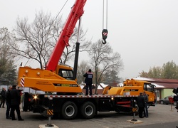 Презентация-выставка автокранов PALFINGER SANY в Алматы 30.10.2014. Фото 35