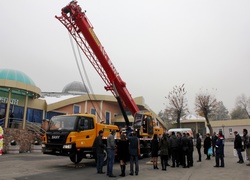 Презентация-выставка автокранов PALFINGER SANY в Алматы 30.10.2014. Фото 37