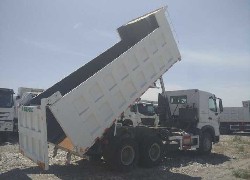 Продажа китайского самосвала HOWO ZZ3257N3847A в Казахстане за 000 $. Фотография 6 Купить самосвал HOWO (Китай) в Алматы, модель ZZ3257N3847A, цена DDP: 000 $. Фото 6