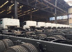 Купить шасси Mercedes-Benz Actros 4141 (Германия) в Алматы, цена DDP: 000 $. Фото 3